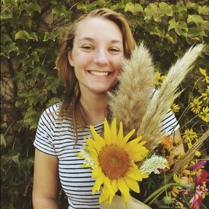 Meet your Posher, Julia